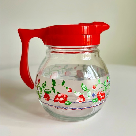 KIG Indonesia Kitchen Vintage Kitschy Floral Glass 4oz Pitcher W
